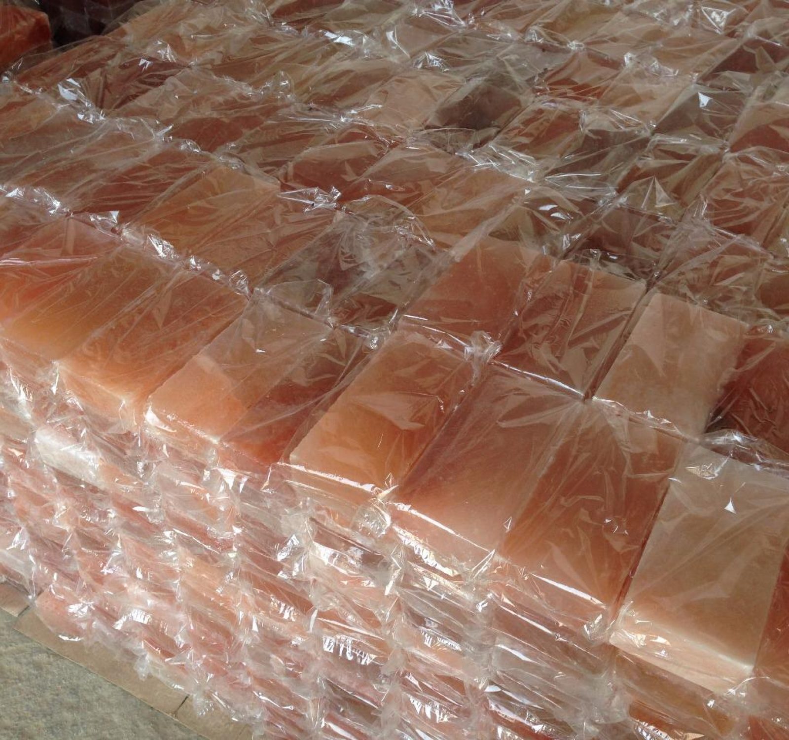 YS-Traders-Himalayan-Salt-Bricks-2-tile